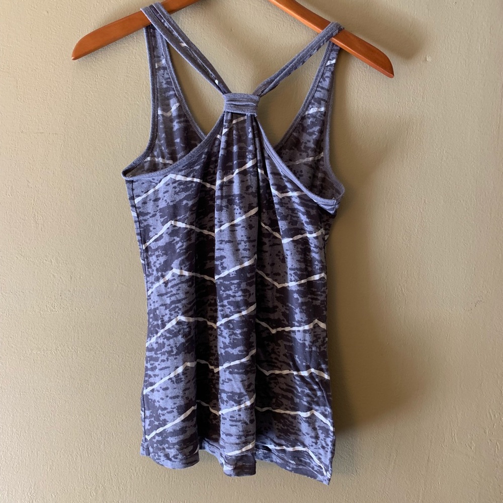 Razor back tank - Picture 2 of 2